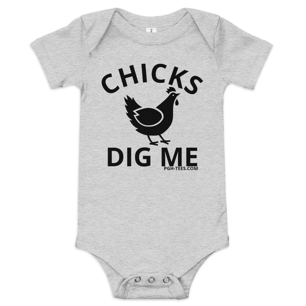 CHICKS DIG ME Baby short sleeve one piece