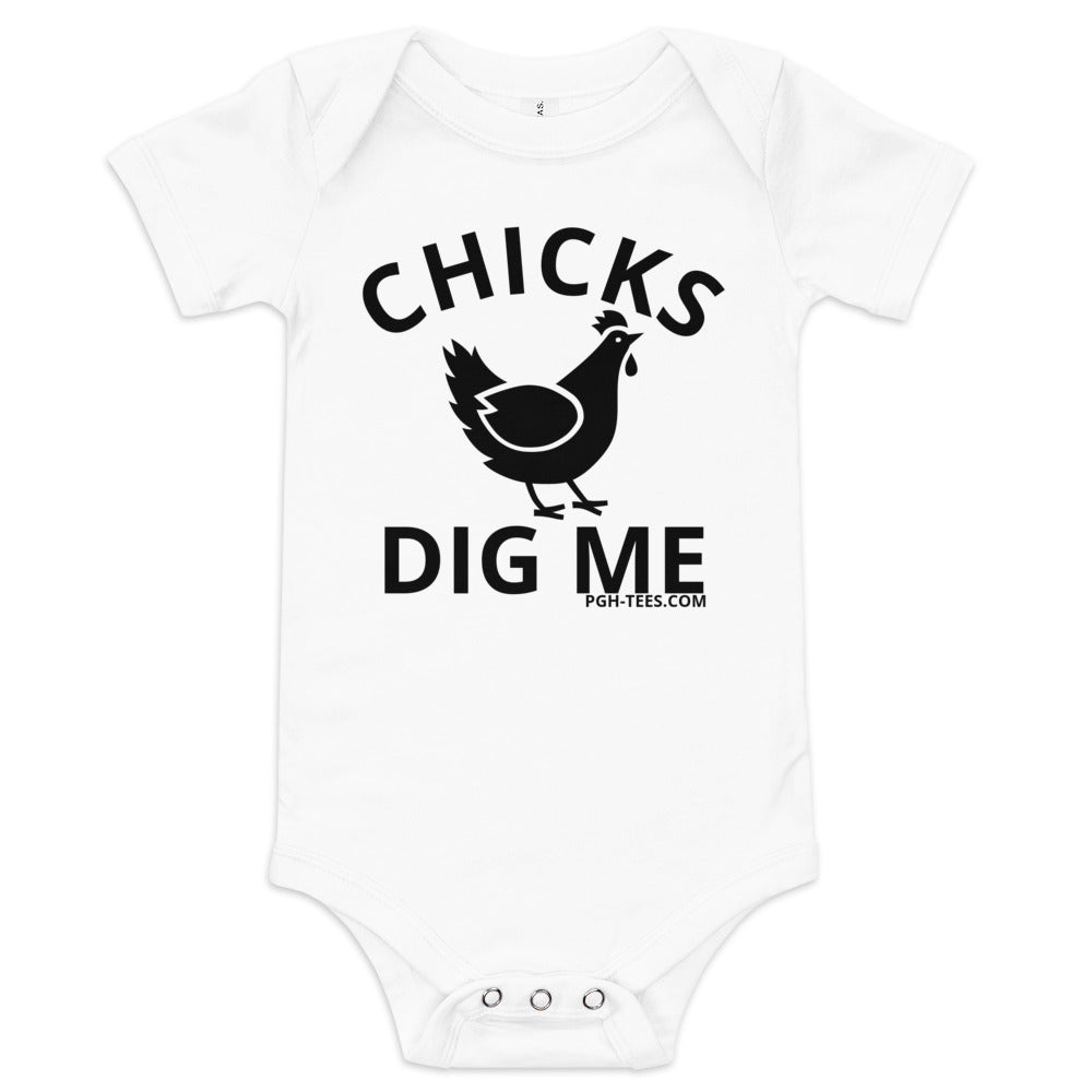 CHICKS DIG ME Baby short sleeve one piece