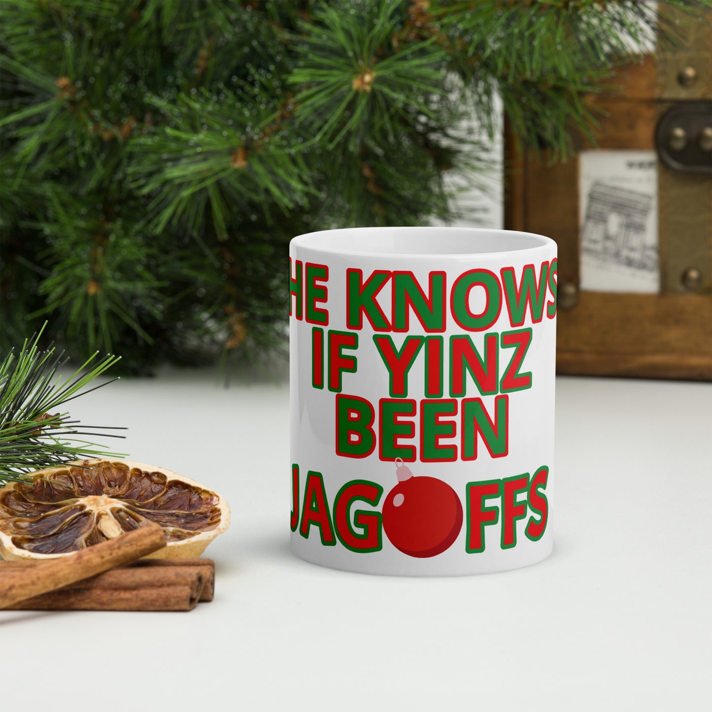 HE KNOWS IF YINZ BEEN JAGOFFS White glossy mug